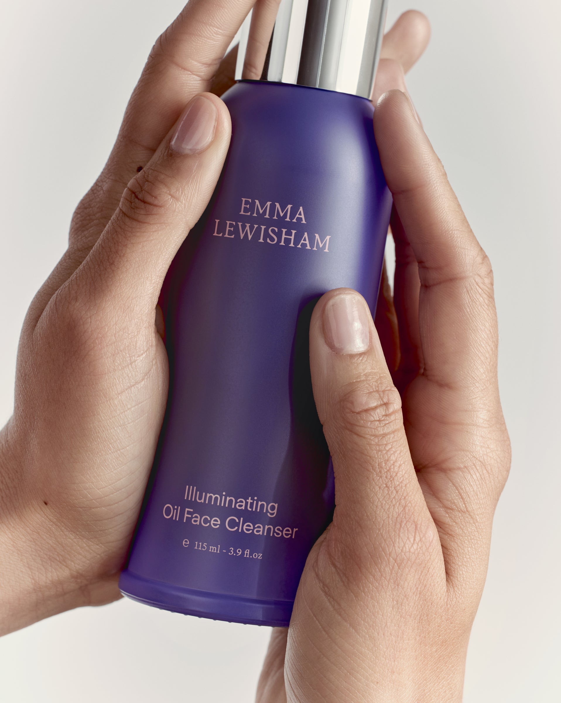 Illuminating Oil Cleanser